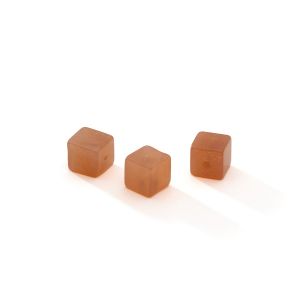 Cube Peach Moonstone 6 MM GAVBARI, semi-precious stone